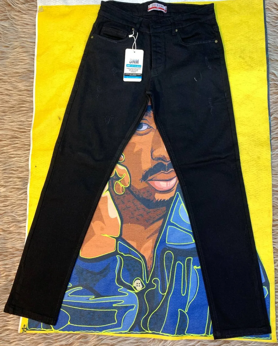 شلوار لی پارچه پر کش، درجه A، رنگ مشکی زاغ ،مدل اسکینی